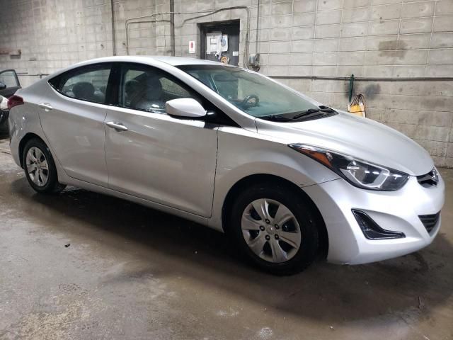 2016 Hyundai Elantra SE