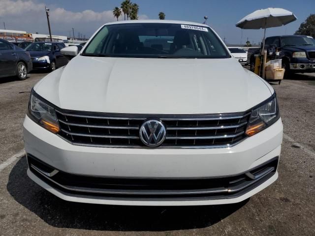 2016 Volkswagen Passat S