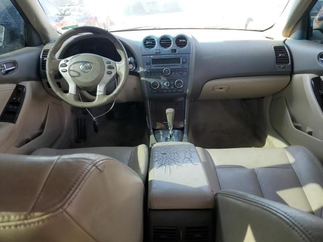 2011 Nissan Altima Base