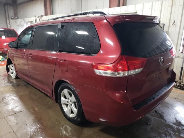 2012 Toyota Sienna LE