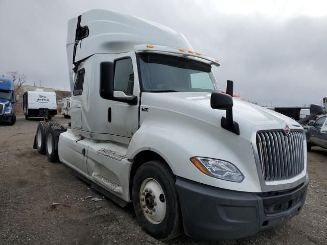 2019 International LT625