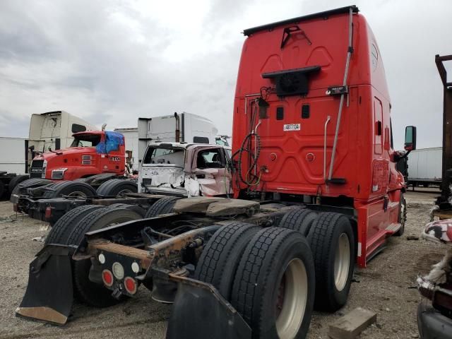 2016 Freightliner Cascadia 125