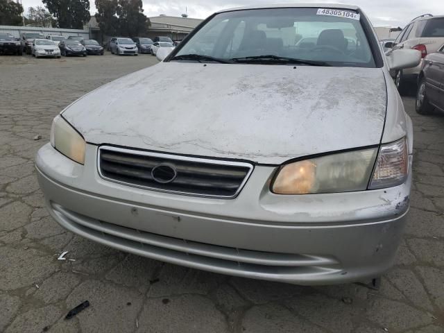 2001 Toyota Camry LE