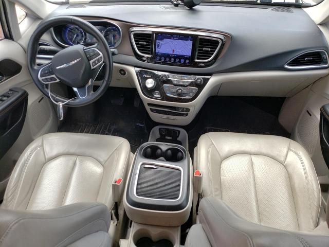 2017 Chrysler Pacifica Touring L Plus