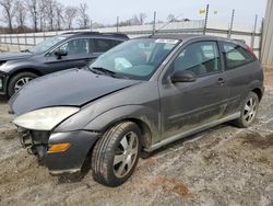 Ford Focus ZX3 Vehiculos salvage en venta: 2001 Ford Focus ZX3