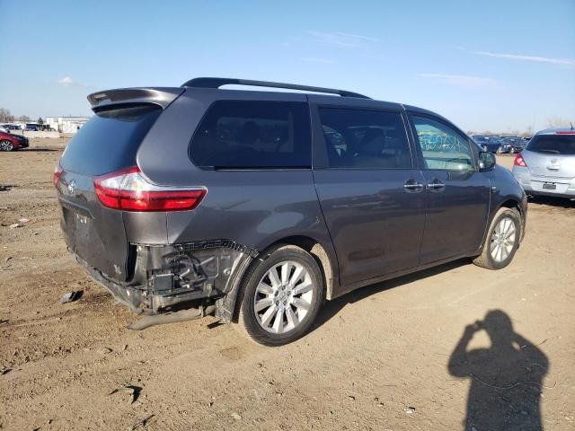 2017 Toyota Sienna XLE