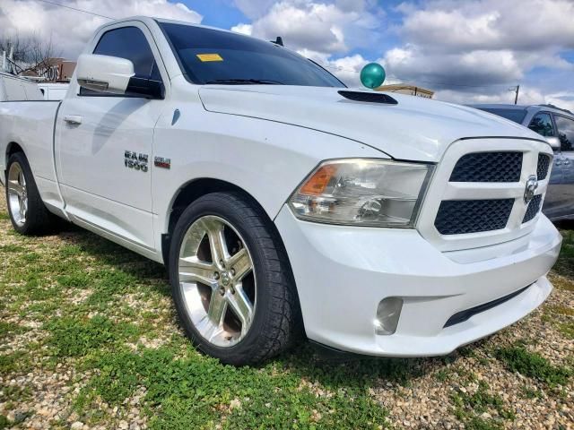 2013 Dodge RAM 1500 Sport