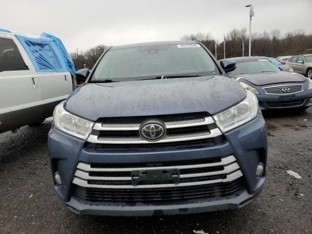 2017 Toyota Highlander LE