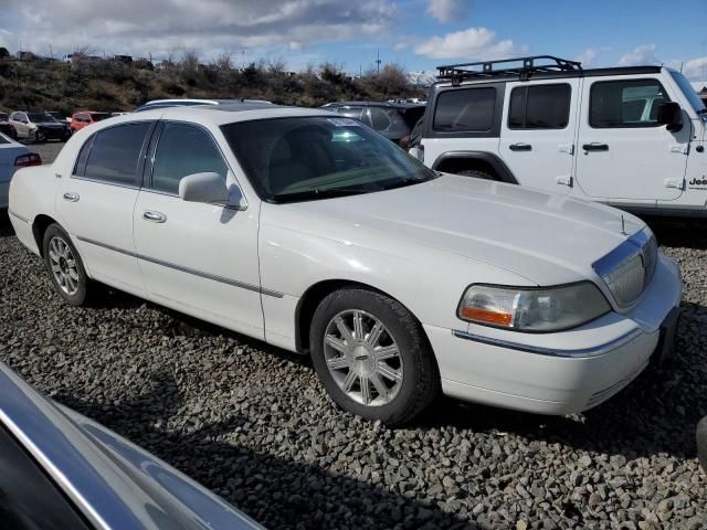 2007 Lincoln Town Car Signature Limited