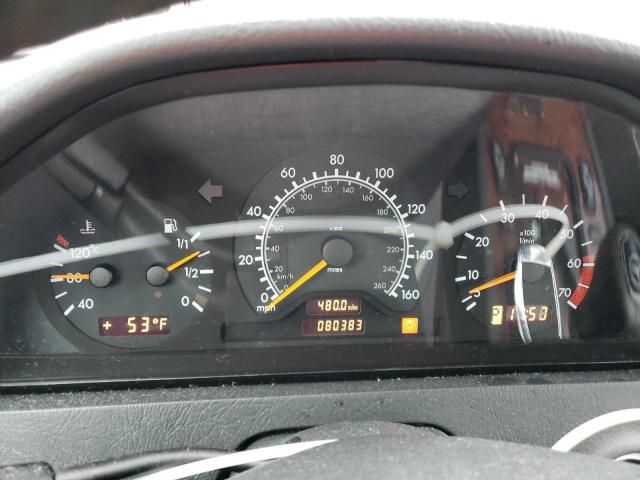 2000 Mercedes-Benz C 230