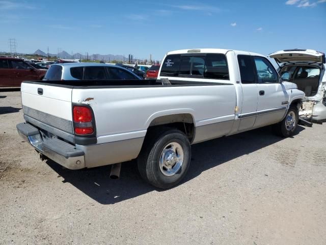 2000 Dodge RAM 2500