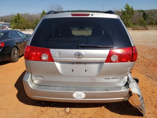 2010 Toyota Sienna CE