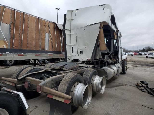 2015 Freightliner Conventional Coronado 132