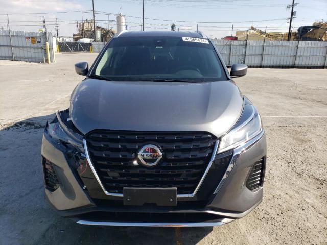 2021 Nissan Kicks SV