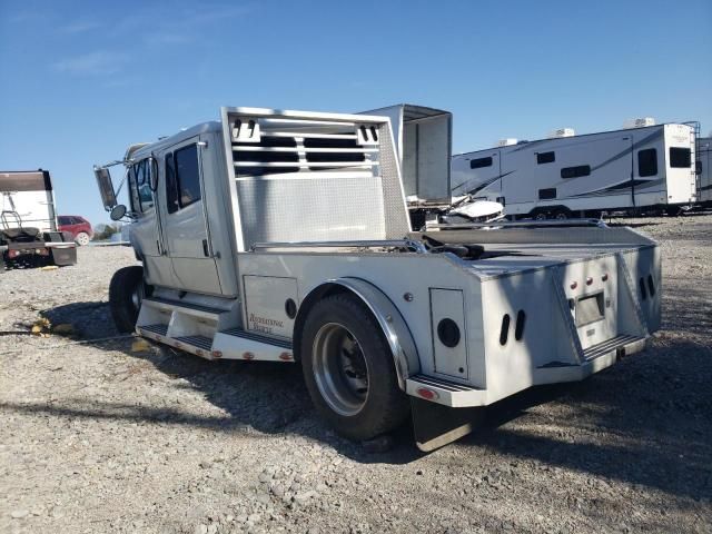 2003 Freightliner Sport Chassis