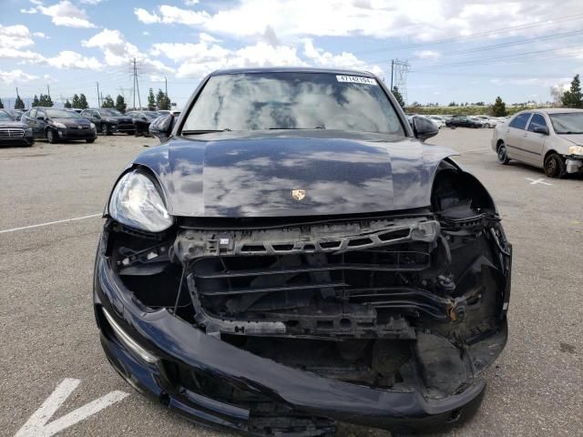 2015 Porsche Cayenne Turbo