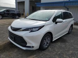 Salvage cars for sale from Copart Mcfarland, WI: 2021 Toyota Sienna XLE