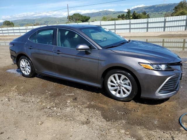 2023 Toyota Camry LE