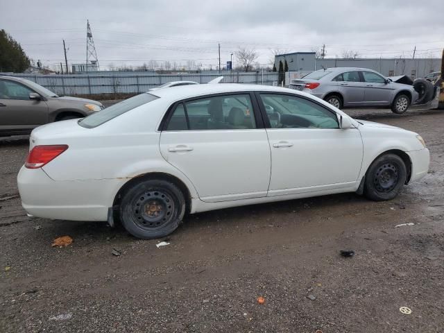 2005 Toyota Avalon XL