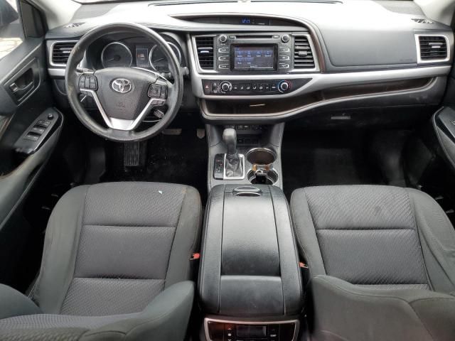 2019 Toyota Highlander LE