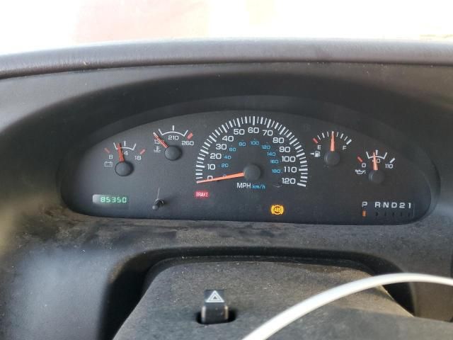 2000 Dodge RAM Van B1500