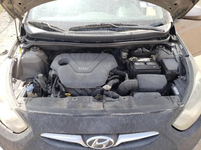 2013 Hyundai Accent GLS