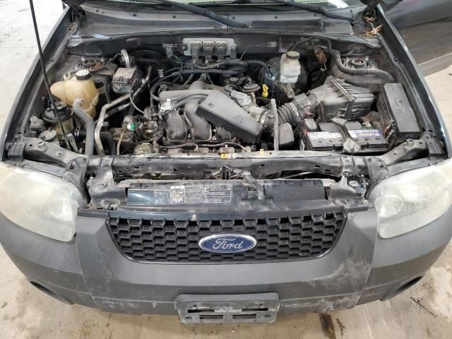 2005 Ford Escape XLT