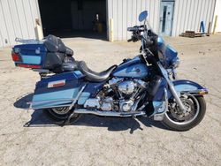 Salvage cars for sale from Copart Chatham, VA: 2002 Harley-Davidson Flhtcui Shrine