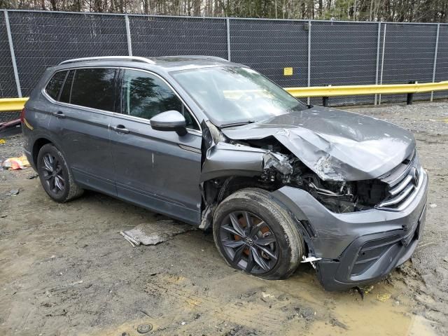 2022 Volkswagen Tiguan SE