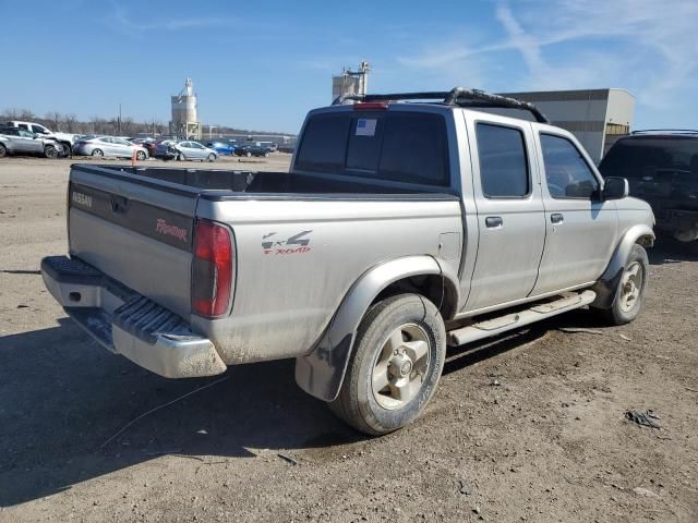 2000 Nissan Frontier Crew Cab XE