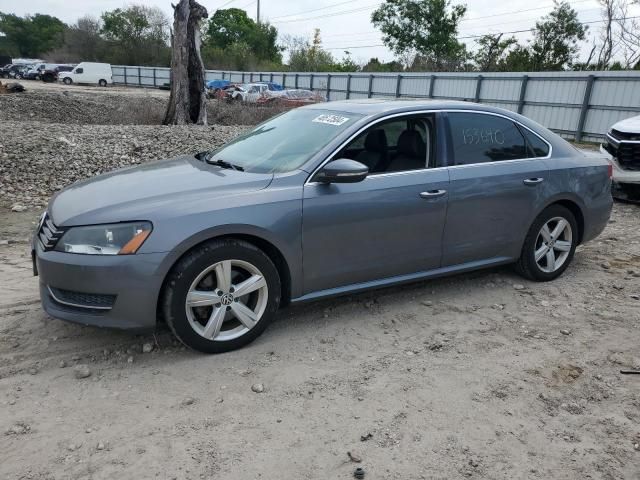 2012 Volkswagen Passat SE