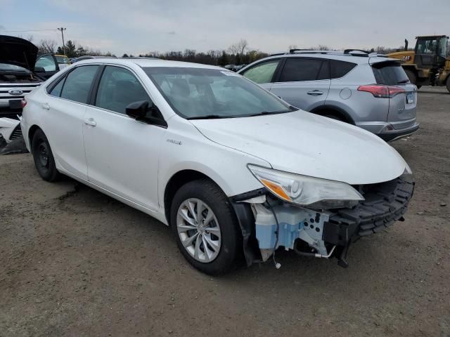 2017 Toyota Camry Hybrid