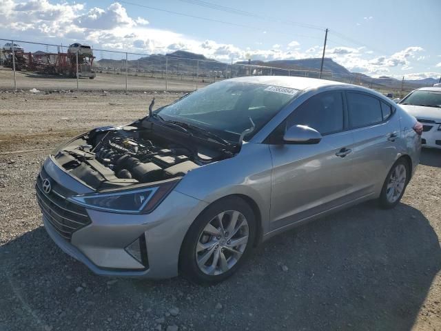 2020 Hyundai Elantra SE