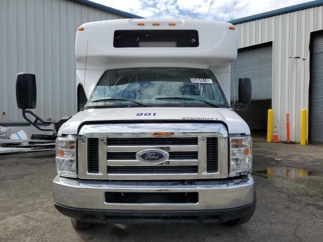 2019 Ford 2020 Ford Econoline E350 Super Duty Cutaway Van