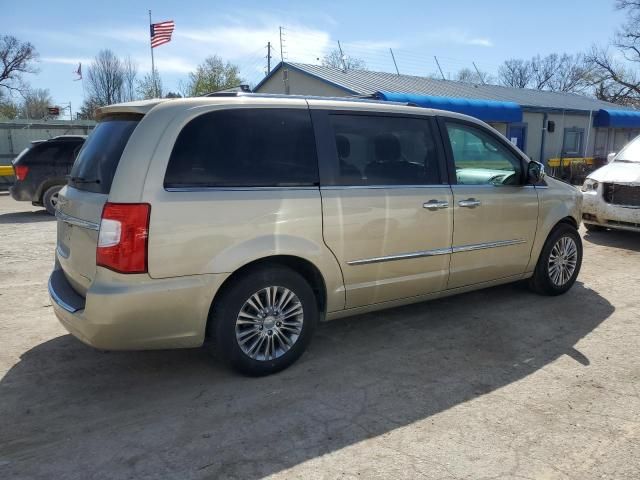 2011 Chrysler Town & Country Limited