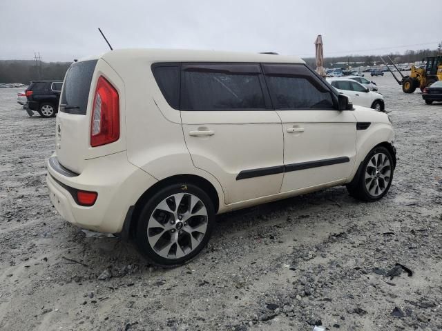 2013 KIA Soul +