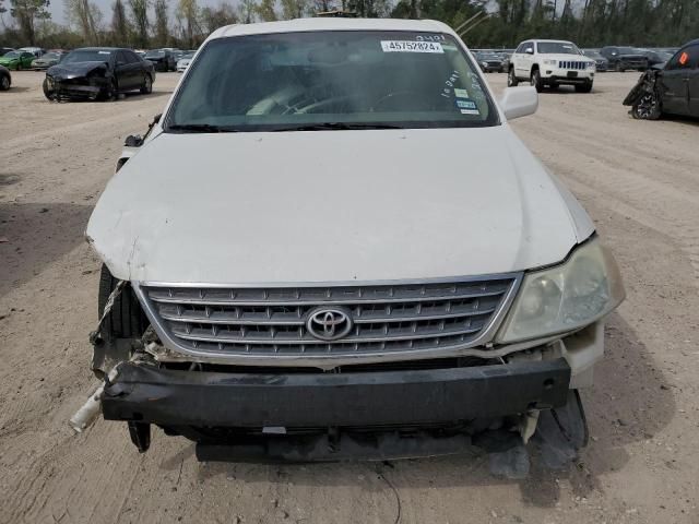 2004 Toyota Avalon XL