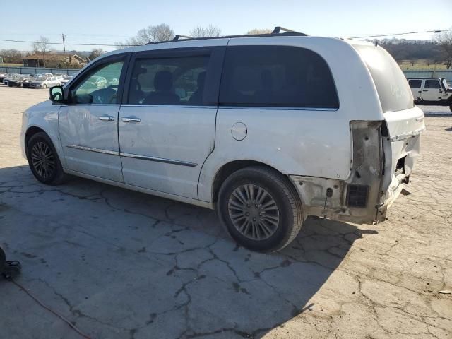 2013 Chrysler Town & Country Touring L