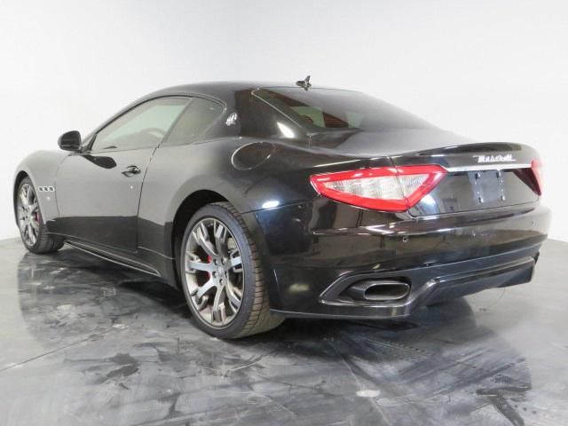 2013 Maserati Granturismo S