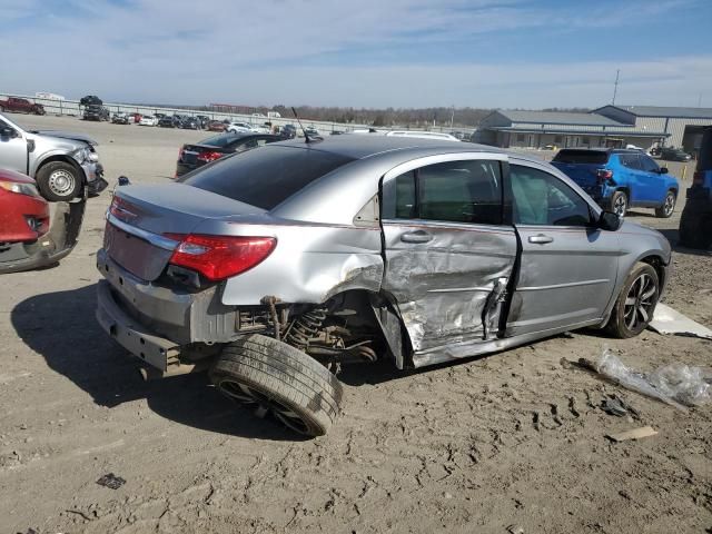 2013 Chrysler 200 LX