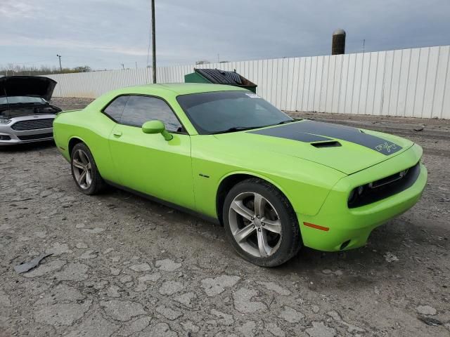 2015 Dodge Challenger SXT