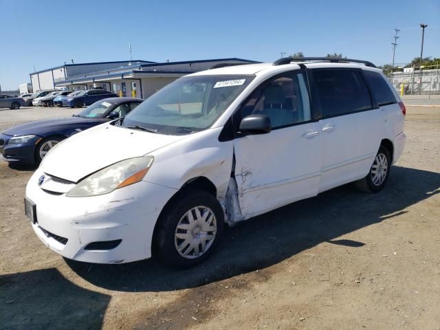 2008 Toyota Sienna CE