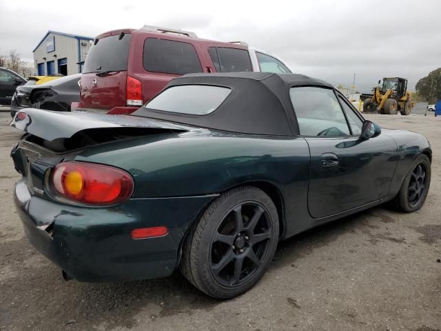 2000 Mazda MX-5 Miata Base