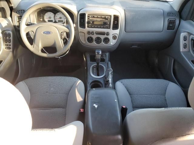 2005 Ford Escape XLT