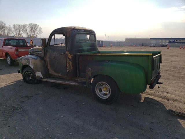 1952 Ford F-1