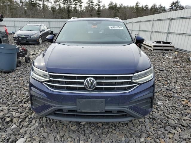 2022 Volkswagen Tiguan SE