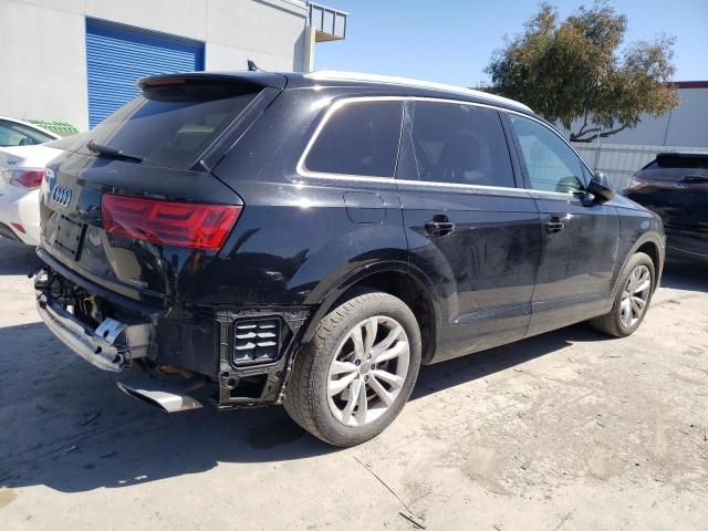 2017 Audi Q7 Premium