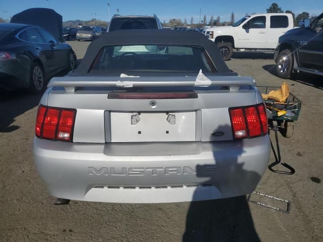 2004 Ford Mustang