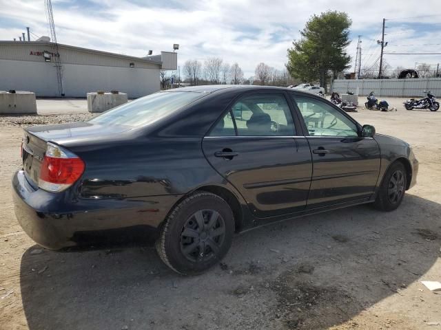 2005 Toyota Camry LE