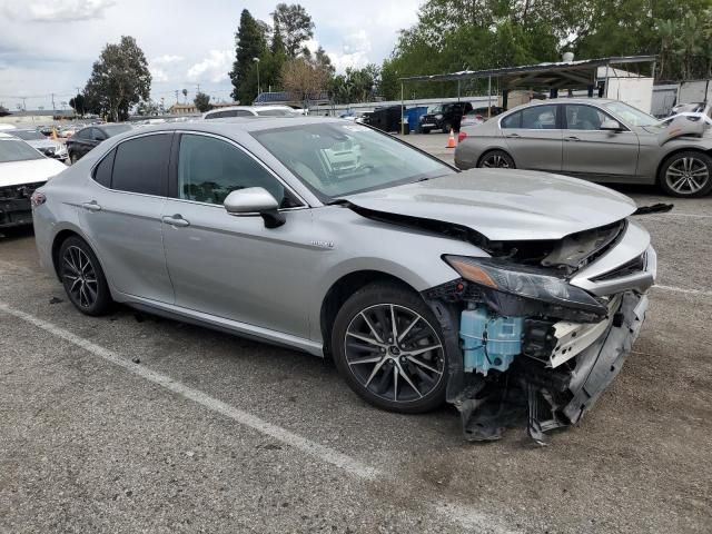 2021 Toyota Camry SE